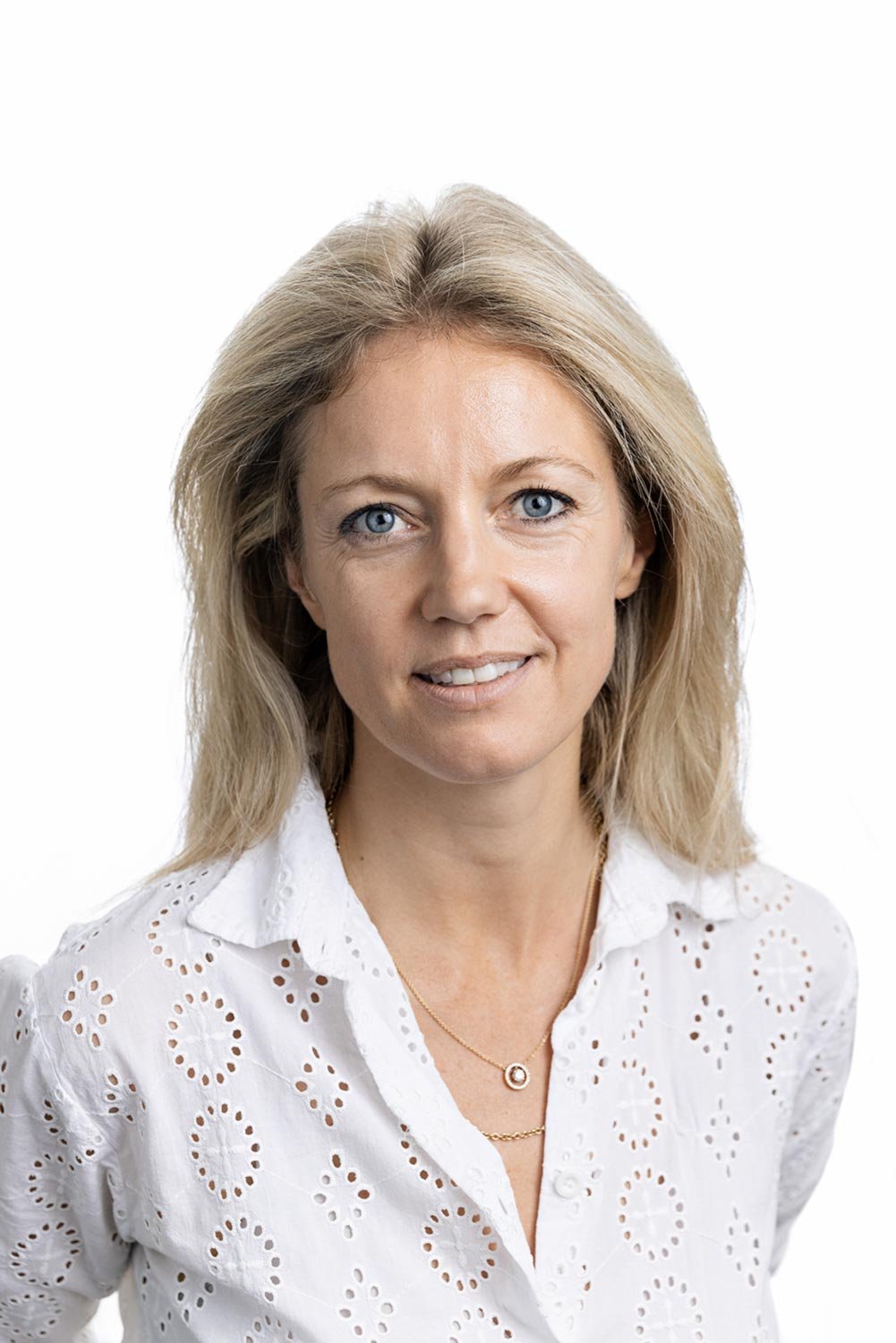  Antonia Edmunds Blackdot